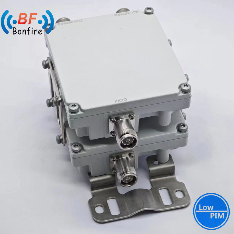 1710-1880 1920-2170 2300-2400 2500-2700MHz Triplexer RF Diplexer Combinatore a doppia banda