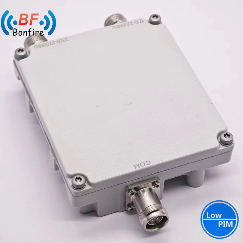 Combinatore RF diplexer a triplassere a spedizione rapida per interni 1920-2170 2300-2400 2500-2700MHz