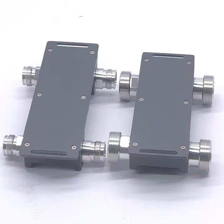 2 in 2 su 617-3800MHz DIN-F DQ-0638-213301 RF Passive Coupler Hybrid Combiner con 1