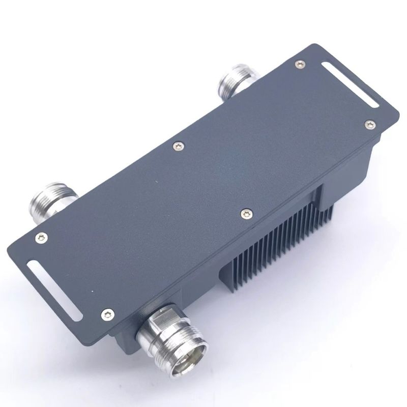 4.3-10-F Interface Hybrid Combiner 2 in 1 su 698-3800MHz per una maggiore efficienza
