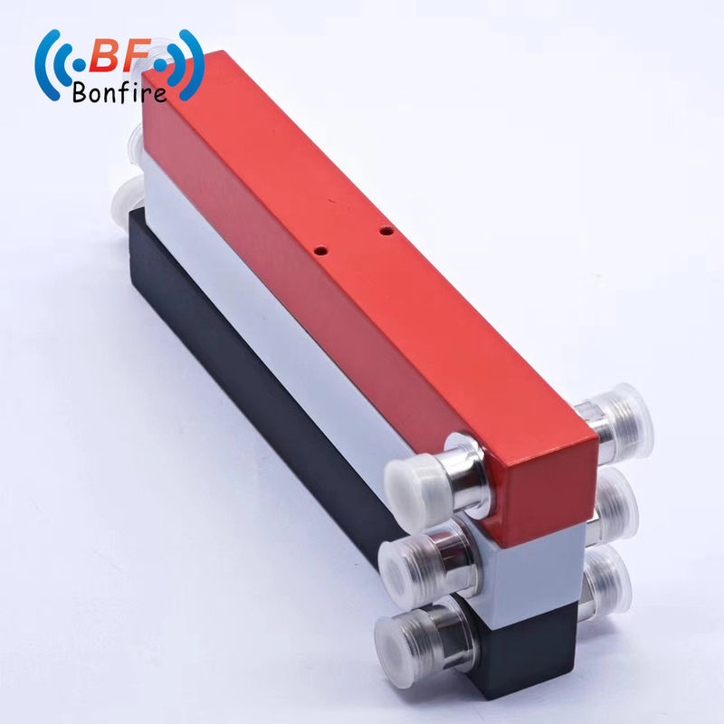 GFQ-XXXXXX Divisore di potenza a radiofrequenza grigia 2/3/4 Way 617-4000MHz Splitter Combiner
