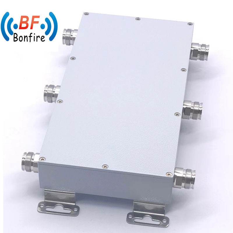Combinatore ibrido interno/esterno IP65 3 in 3 fuori 698-3800MHz 4.3-10-F HCXXXXXXX
