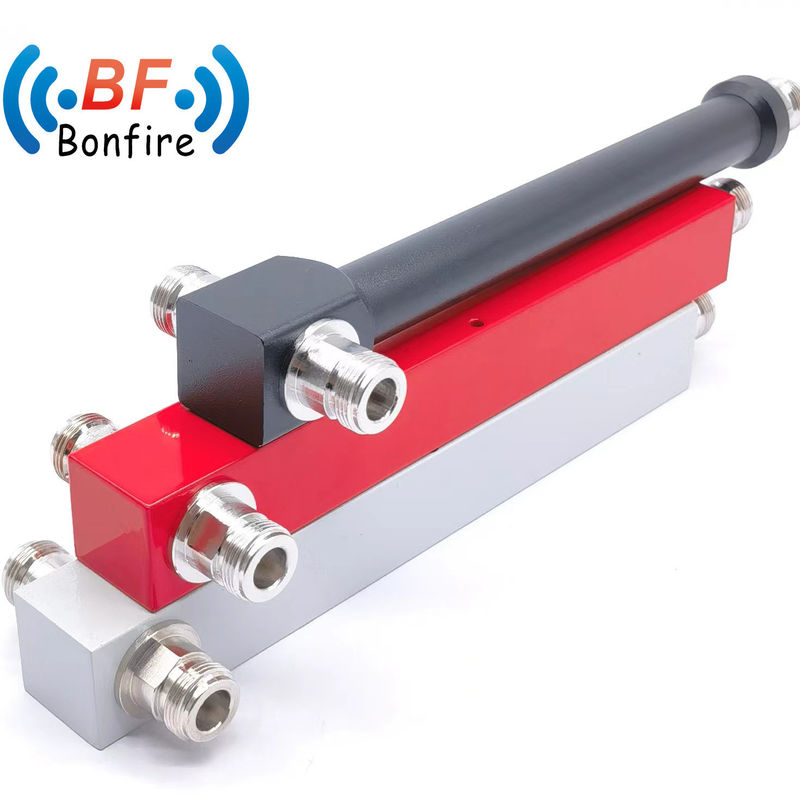 Interno / esterno IP65 2 Way Power Splitter con N Connector femminile 698-3800MHz