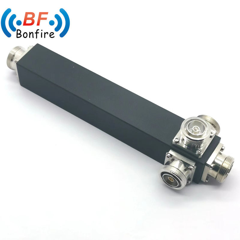 Pacchetto Peso lordo 0,510kg 350-3800MHz 2 Way Cavity Power Splitter con basso Pim -161dbc