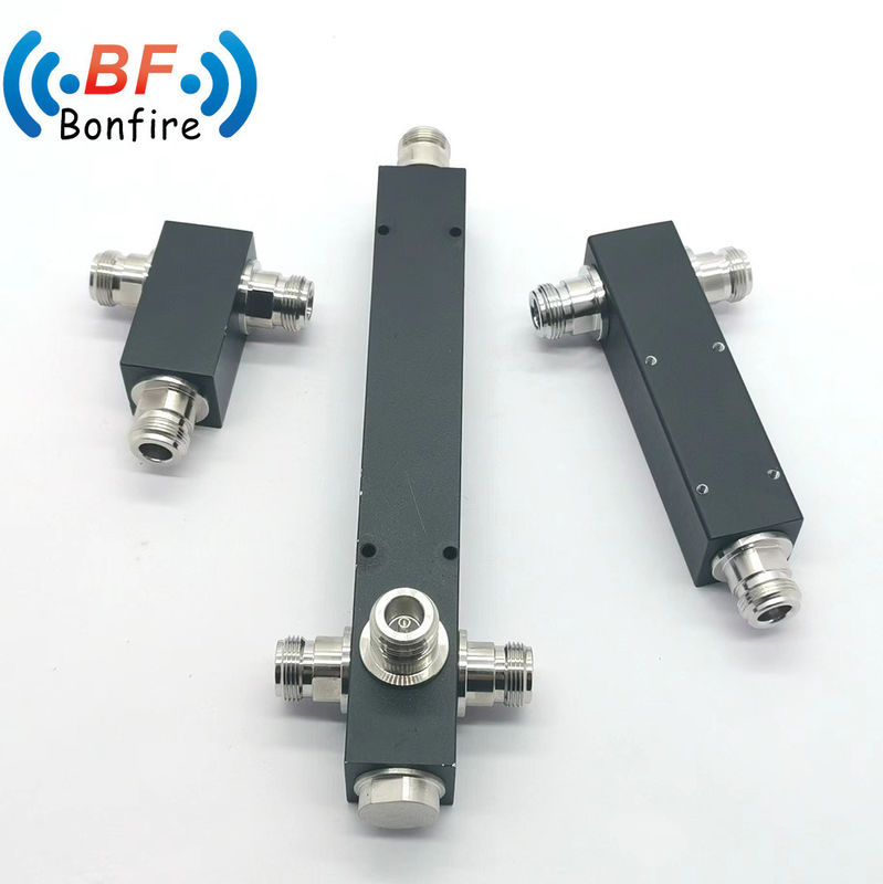 IP65 interno/esterno 500W 350-3800MHz 3 Way Power Splitter con connettore femminile 7/16 DIN