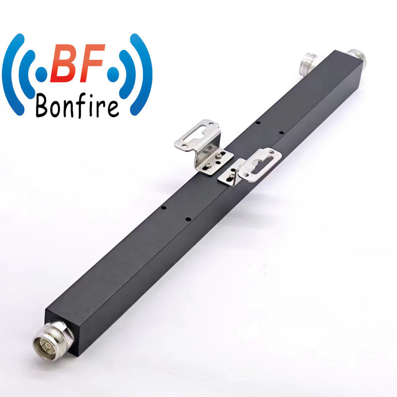 Splitter di potenza a microonde nera 0,5-6GHz Divider di potenza RF a due vie con connettore DIN-F