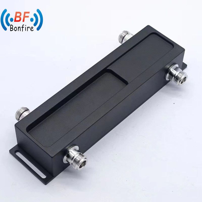 2 in 2 su 698-4000MHz 0.6-6GHz Combinatore ibrido 4.3-10/N Femminile per le vostre esigenze