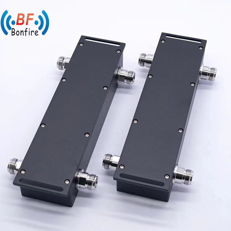 Pacco Peso lordo 0,780 kg Combinatore ibrido 2X2 RF passivo 698-4000MHz