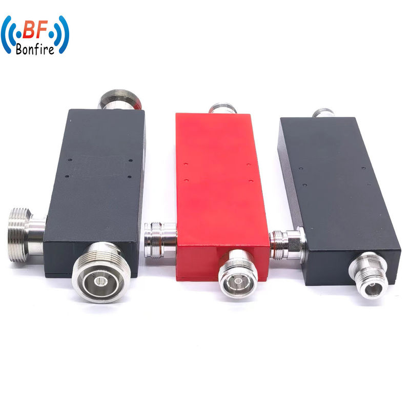 OHQ-0742-XX7701 555-6000MHz 15dB 20dB 30dB Accoppiatore a cavità dell'aria Accoppiatore a microonde RF