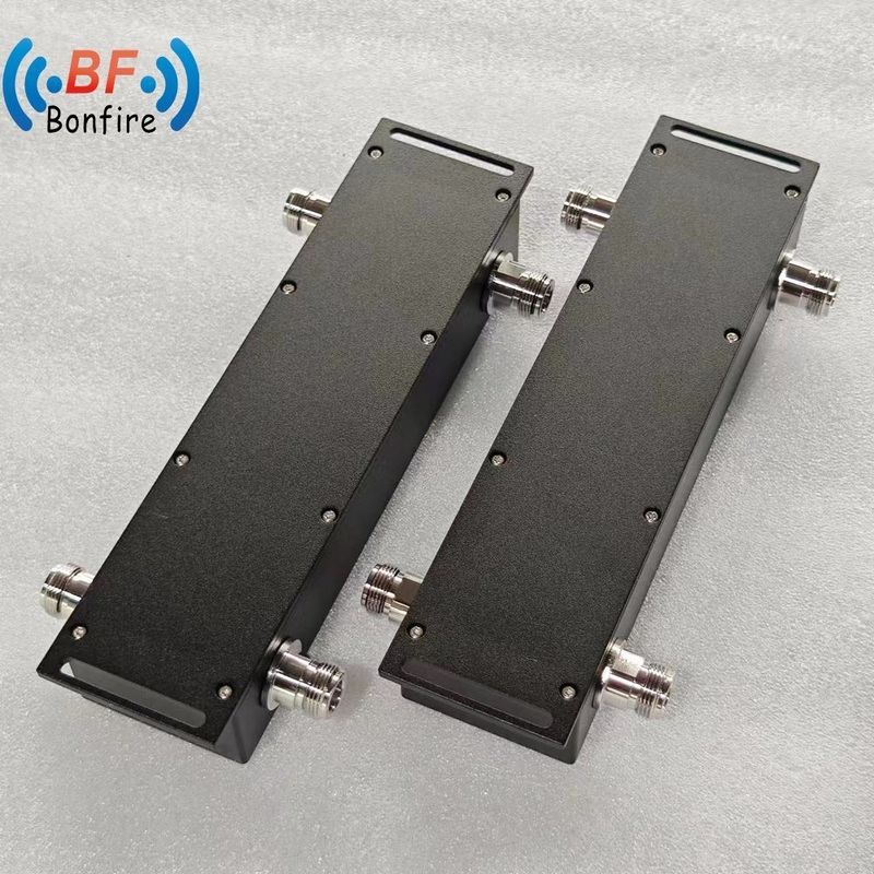 2 in 2 out RF Hybrid Combiner Accoppiatore Frequenza 698-3800MHz N Connector femminile Potenza di ingresso 50W Ibs Componenti