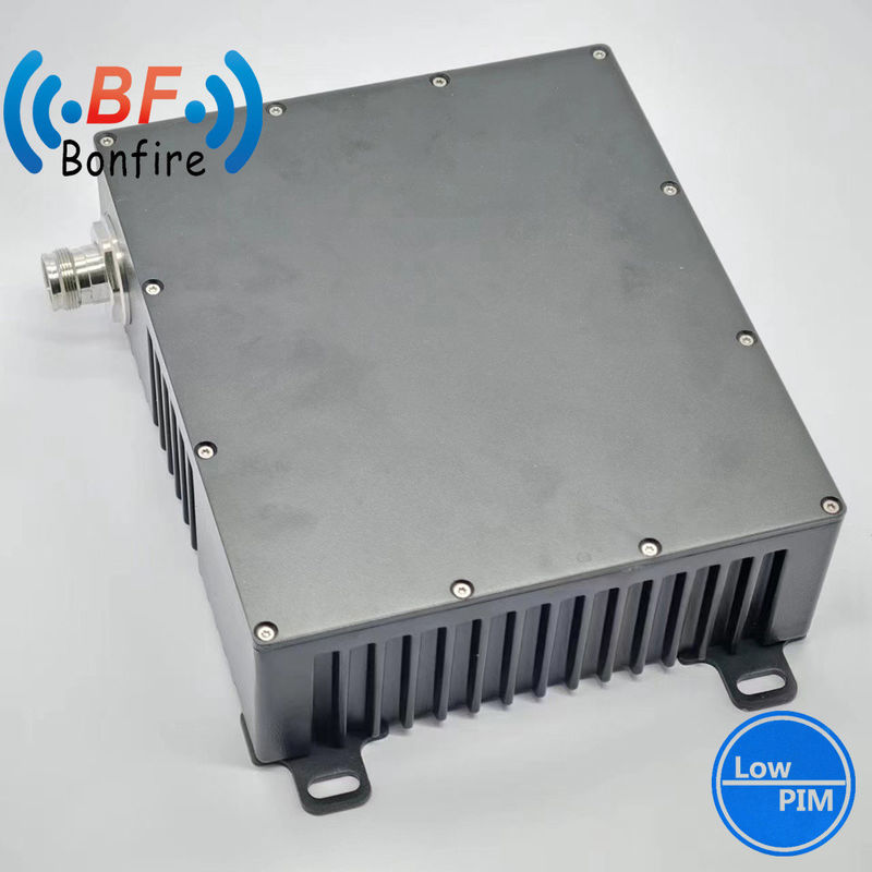 Attenuatore coassiale RF 100W IP65 698-3800MHz per interni/esterni con passo 3/6/10/15/20/30dB