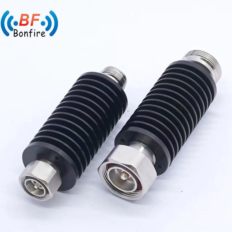 Attenuatore fisso unidirezionale da 100W 3/6/10/20dB N-maschio a N-femmina DC-3800MHz Nero