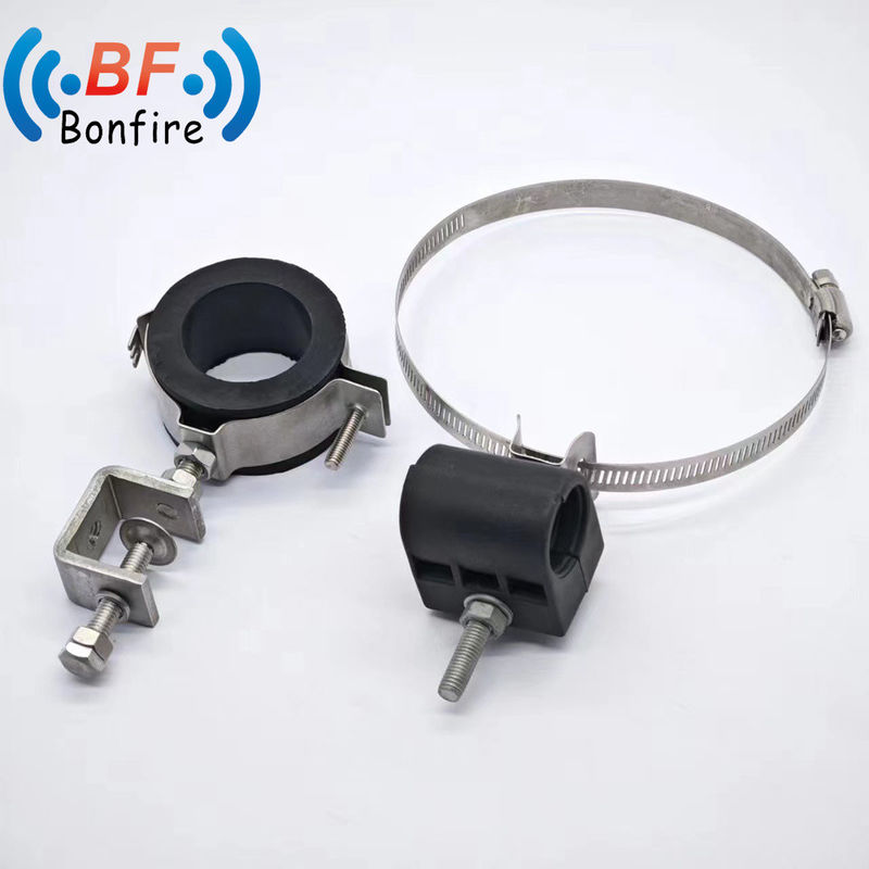 Clampo per cavo coassiale a doppio foro per prestazioni di lunga durata da 1-5/8&quot;