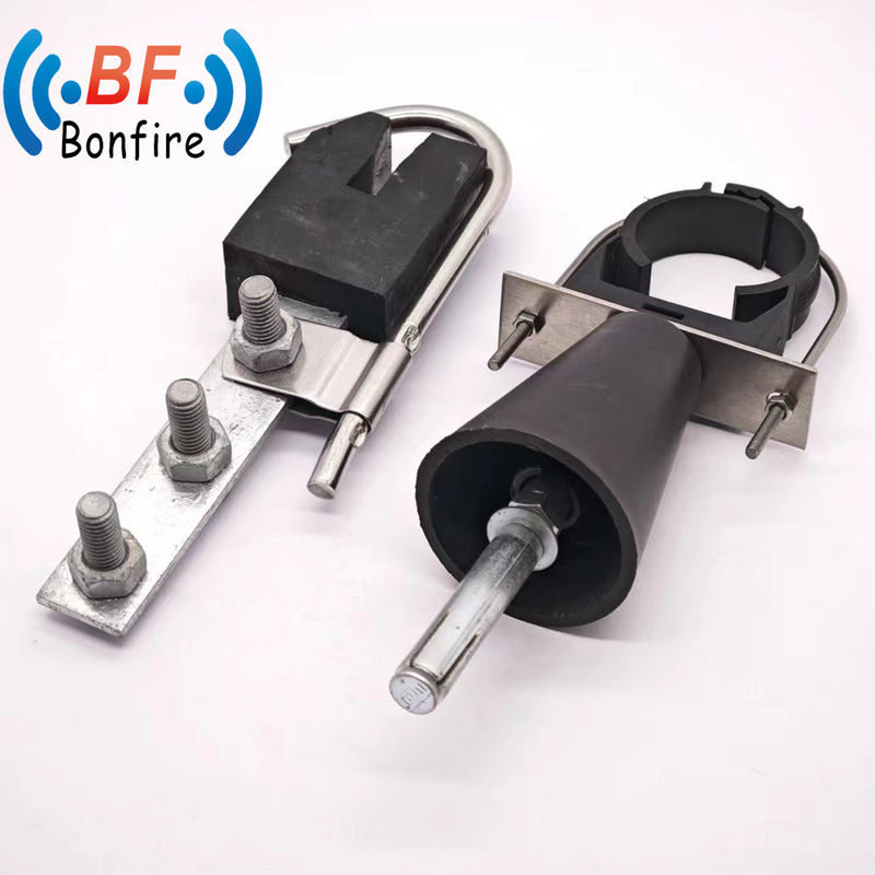 KXK-XXXXX 1-1/4 Clampo del cavo coassiale 3 Way Feeder Clamps Clampo del cavo personalizzato per il vostro
