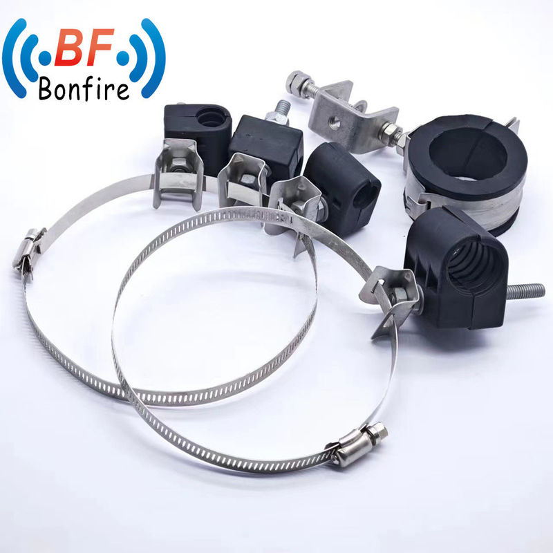 7/8&quot; Clampe per cavi RF coassiali per alimentatori Vedi sotto Tabella dei dati Adatte per ordini di prova