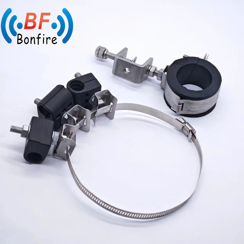 15.00cm * 6.00cm * 1.50cm Dimensione del pacchetto Double Type Fiber Feeder Clamp RF Cable Clamp